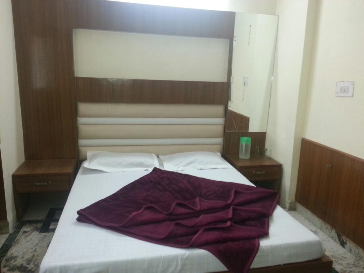 Guest house Silver Palace 2*