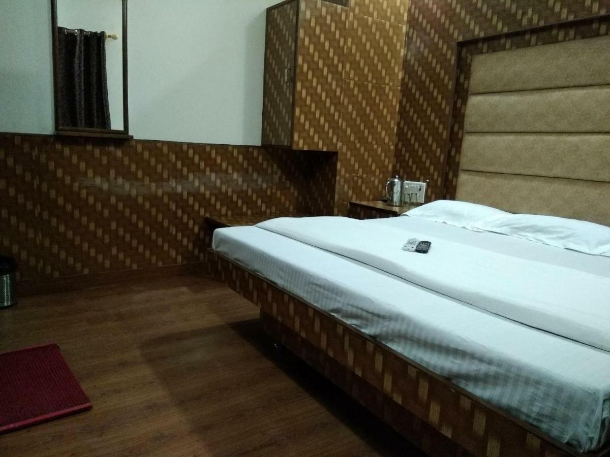 Silver Palace 2* New Delhi